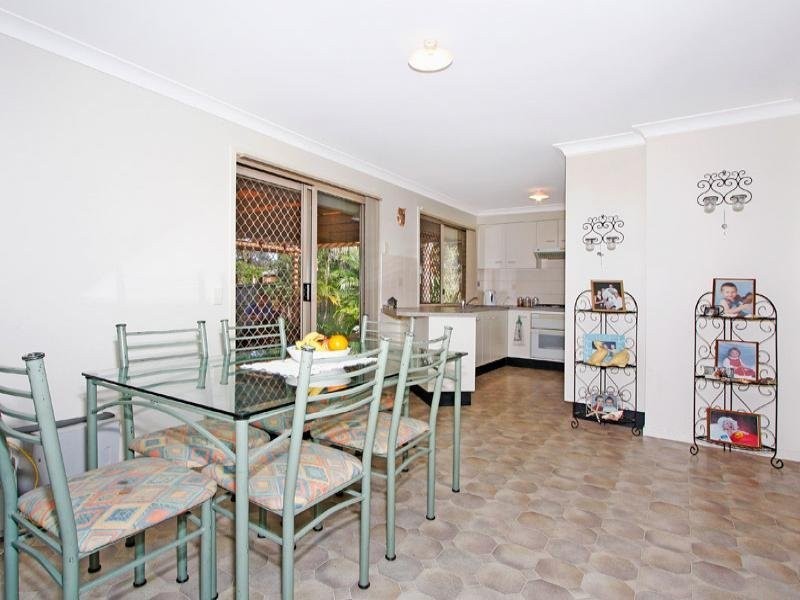2 Jacaranda Ave, Glenning Valley NSW 2261