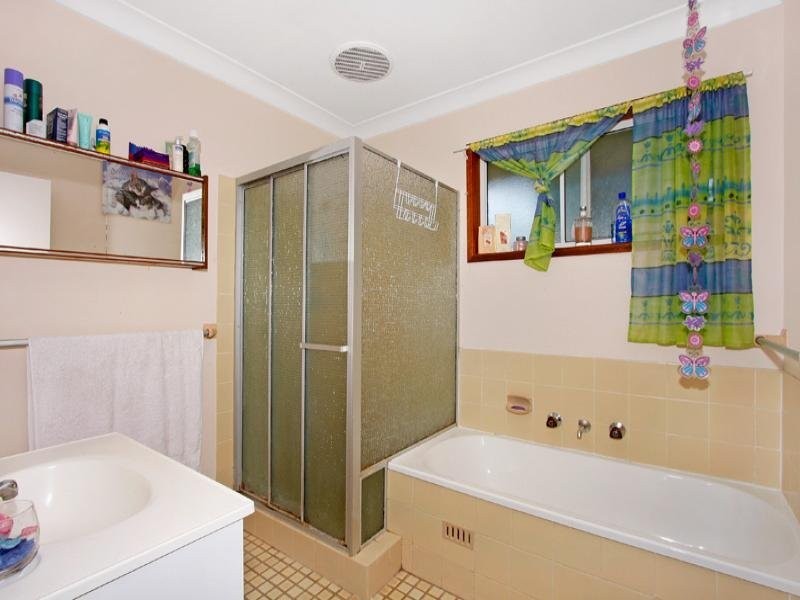 85 Thomas Walker Dr, Chittaway Bay NSW 2261