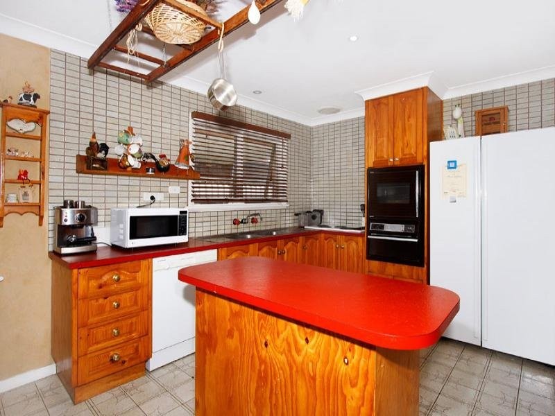 94 Robertson Road, Killarney Vale NSW 2261