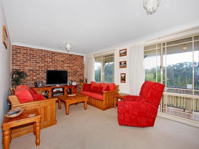 11 Bundeena Road, Glenning Valley NSW 2261