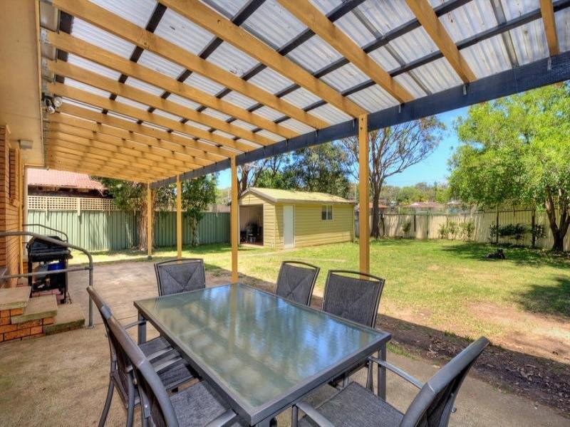 84 Playford Rd, Killarney Vale NSW 2261