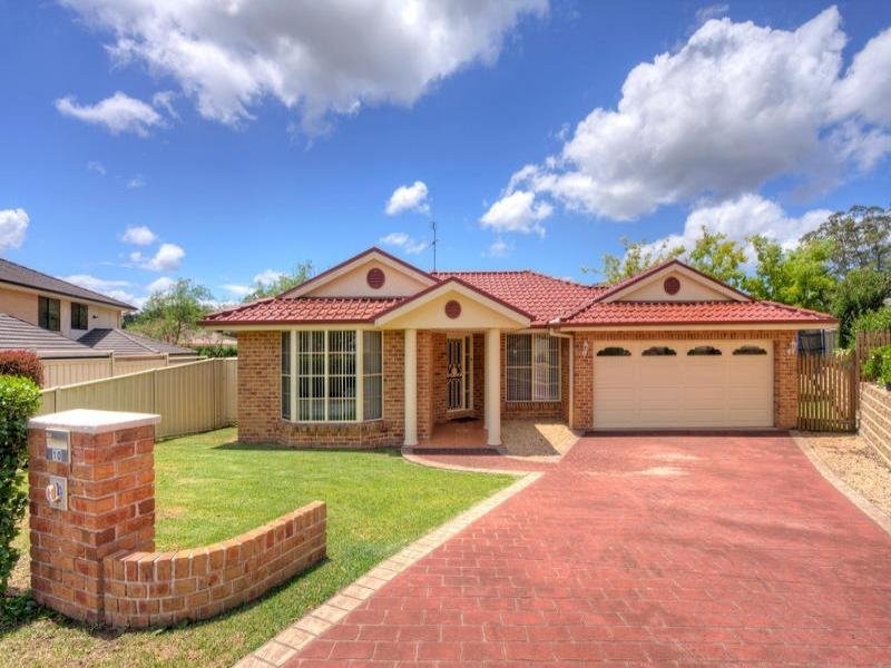 10 Silver Place, Lisarow NSW 2250