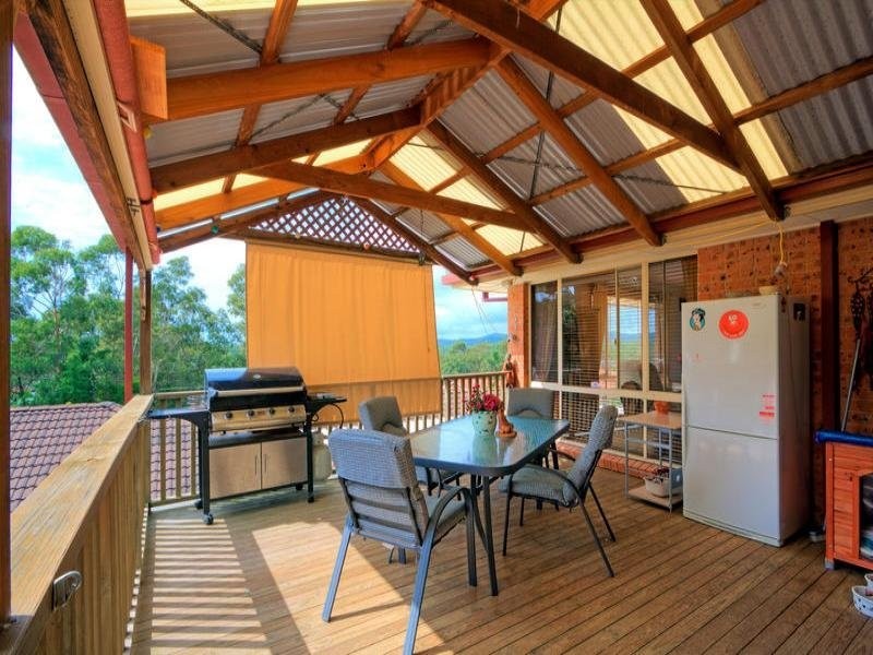 11 Jacaranda Ave, Glenning Valley NSW 2261