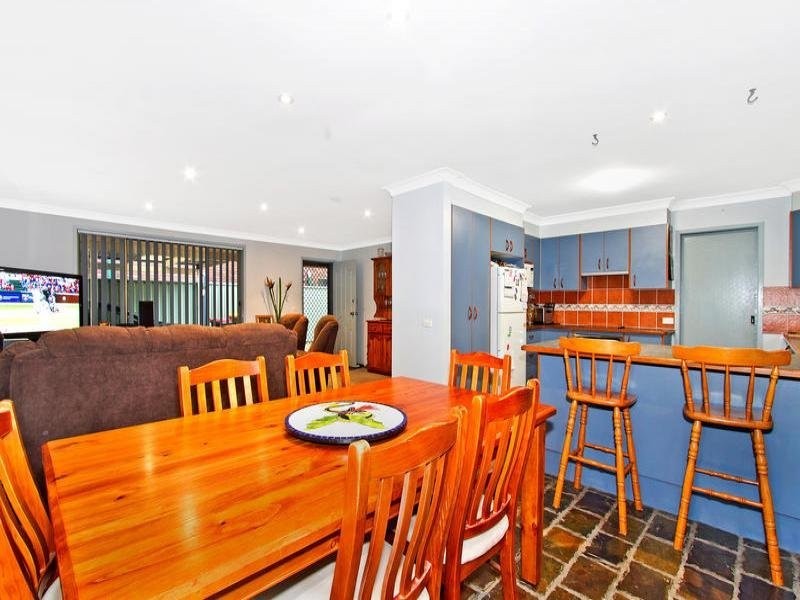 35 Yimbala Street, Killarney Vale NSW 2261