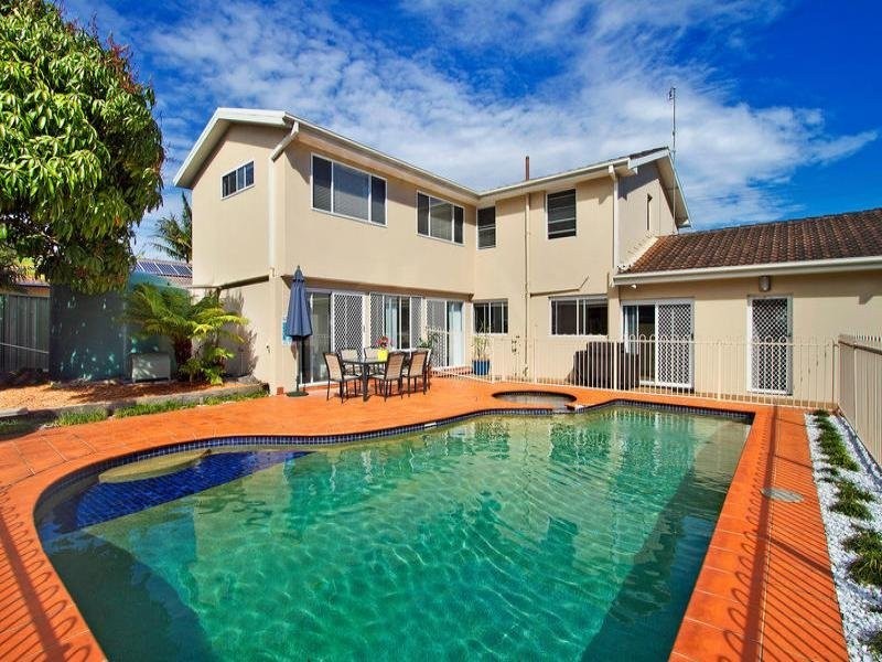 46 Bias Ave, Bateau Bay NSW 2261