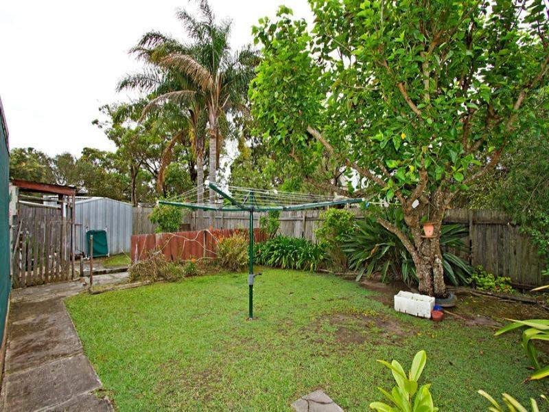 18 MacArthur Street, Killarney Vale NSW 2261