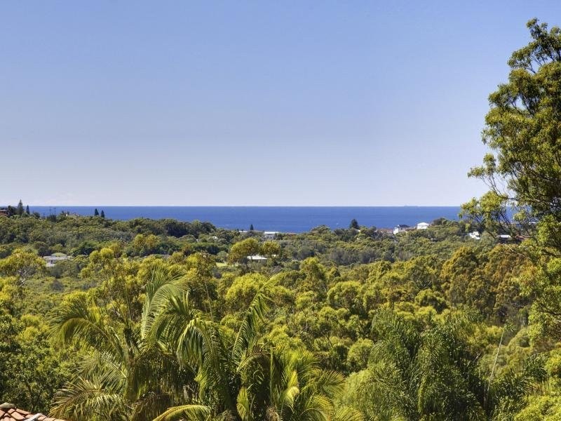 11 Kunarra Road, Wamberal NSW 2260