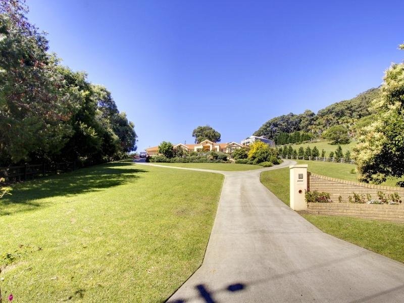 11 Kunarra Road, Wamberal NSW 2260