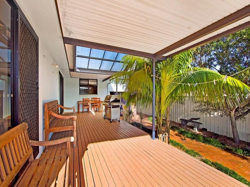 36 Bloomfield St, Long Jetty NSW 2261