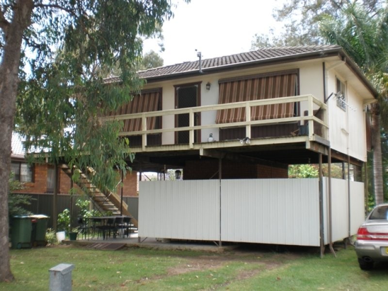 Berkeley Vale NSW 2261