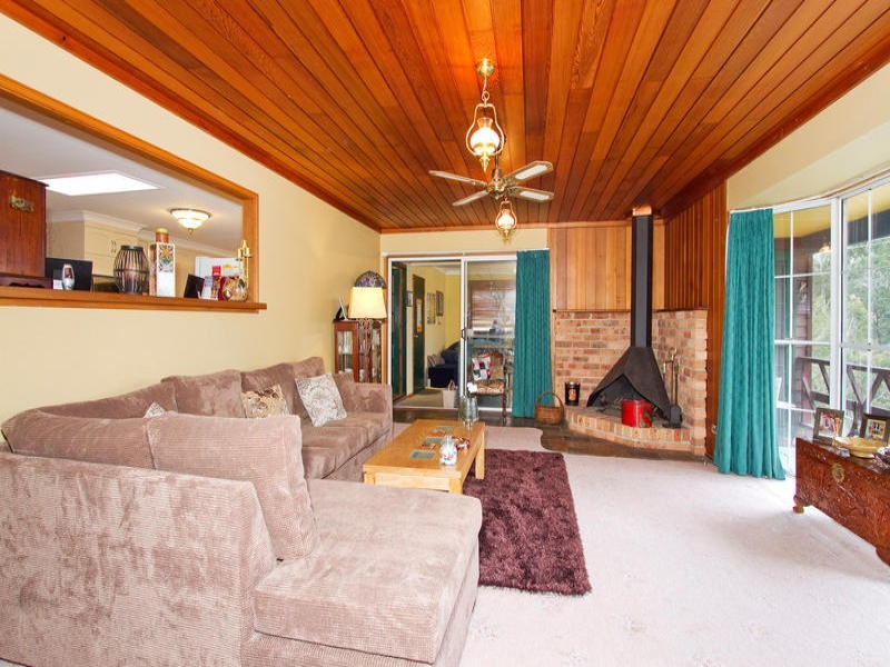 88 Shannon Parade, Berkeley Vale NSW 2261