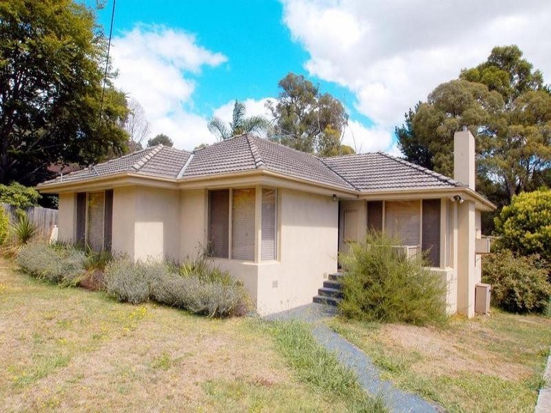 64 St Andrews Drive, Chirnside Park VIC 3116