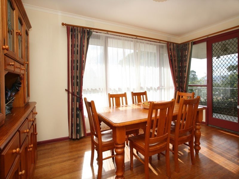 5 BUGGY RIDE LANE, Chirnside Park VIC 3116