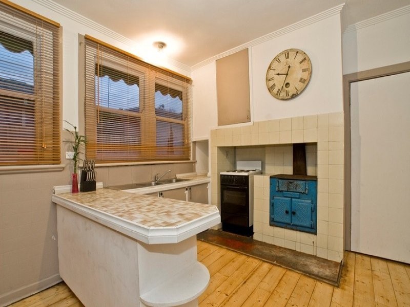 1, 137 MOUNT DANDENONG ROAD, Croydon VIC 3136