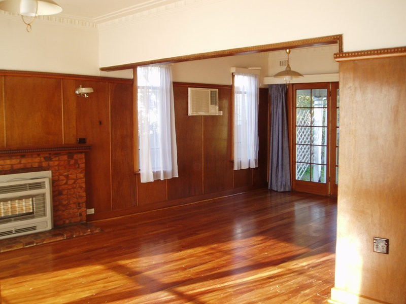 61 Dandenong Road East, Frankston VIC 3199