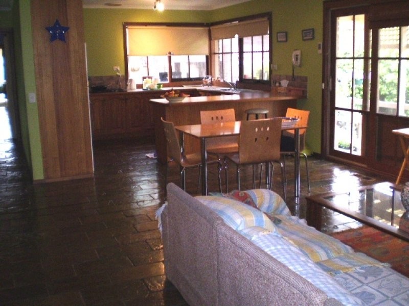 9 Courageous Court, Frankston VIC 3199