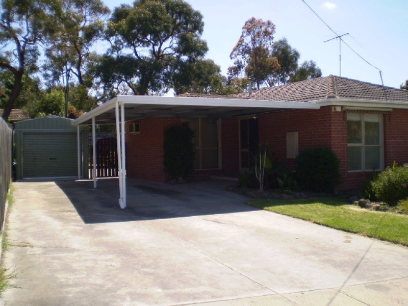 89 Willow Road, Frankston VIC 3199