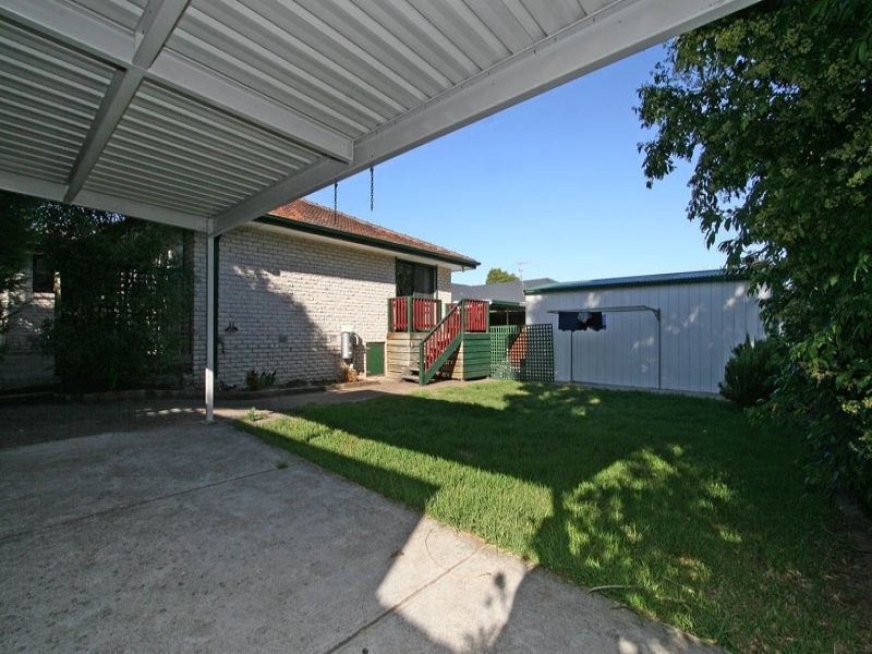 73 Grimwade Crescent, Frankston VIC 3199