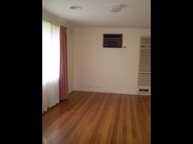 6 BENONG COURT, Frankston VIC 3199