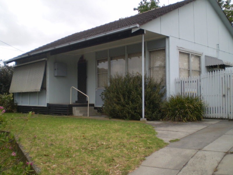 49 Norfolk Crescent, Frankston North VIC 3200