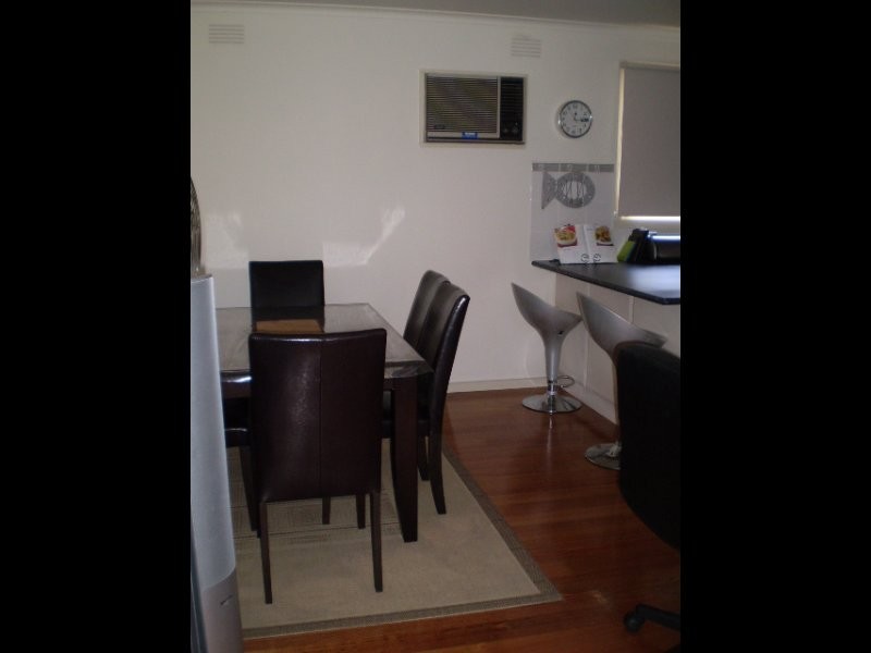 35 KENILWORTH AVENUE, Frankston VIC 3199