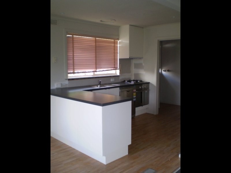 19 WOOLSTON DRIVE, Frankston South VIC 3199