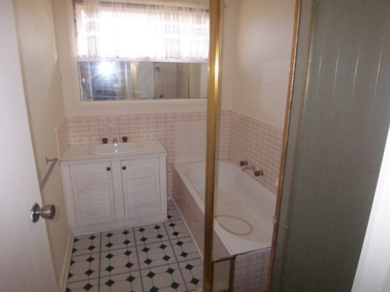 2 Doran Court, Frankston VIC 3199