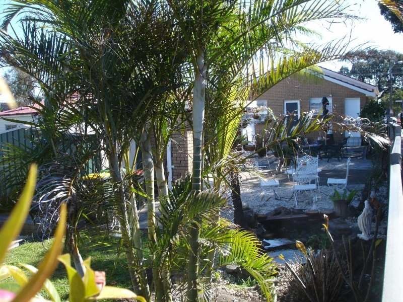 52 Canarys Road, Roselands NSW 2196