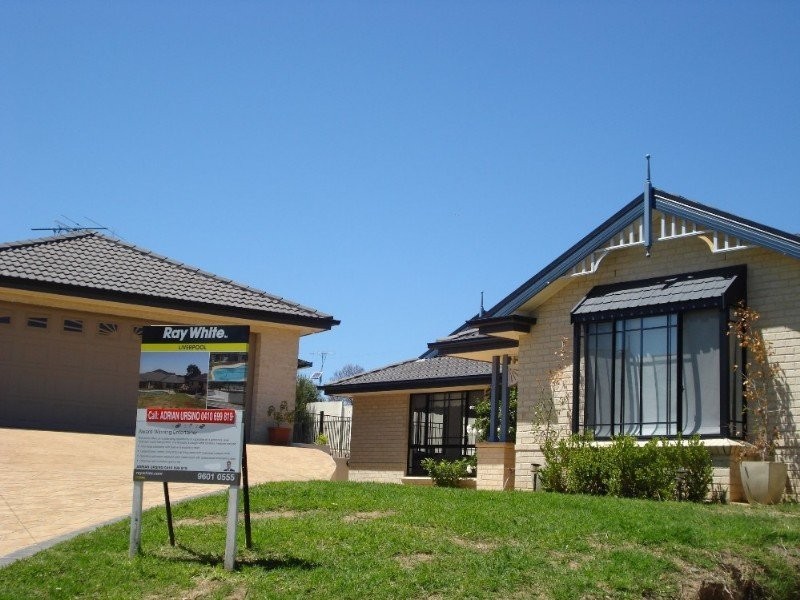 16 Hovea Crt, Voyager Point NSW 2172