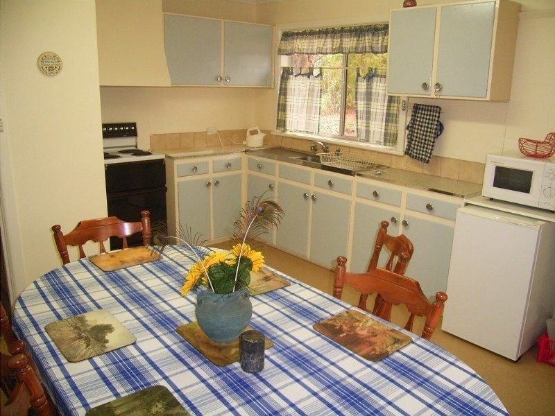 13 Crawford Court, Dartmouth VIC 3701