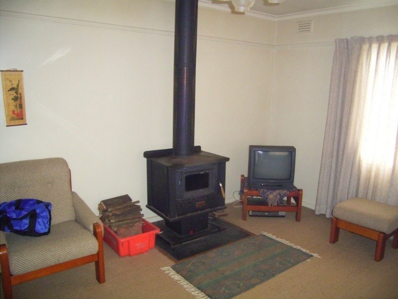 13 Crawford Court, Dartmouth VIC 3701