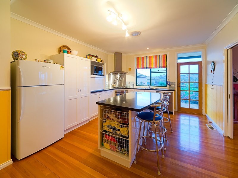 16 Donnington Drive, Wodonga VIC 3690