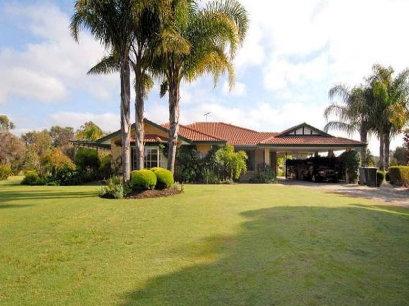 115 Via Vista Drive, Mariginiup WA 6065