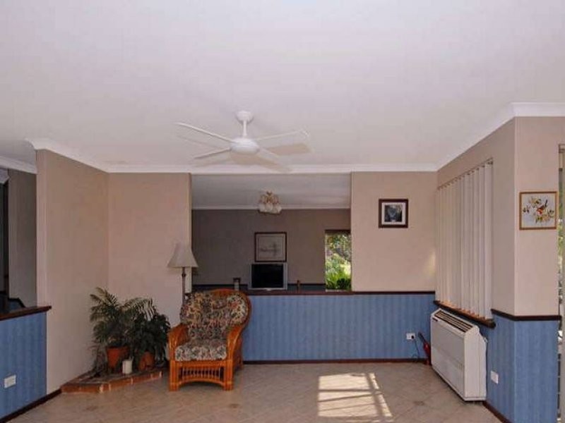 115 Via Vista Drive, Mariginiup WA 6065