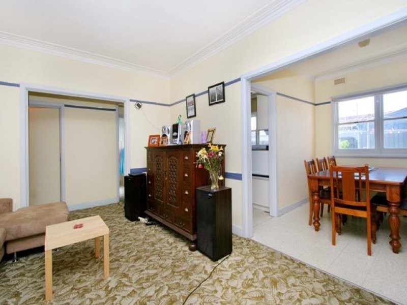 6 Bryan Street, Reservoir VIC 3073