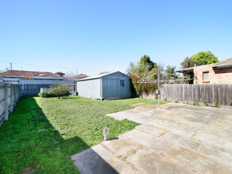 6 Bryan Street, Reservoir VIC 3073