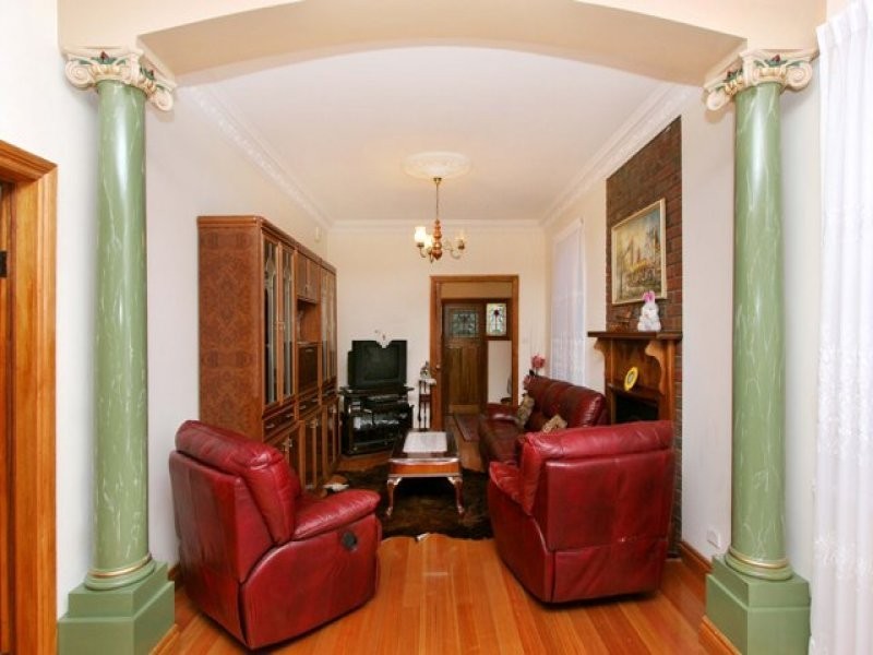 17 Clyde Street, Thornbury VIC 3071