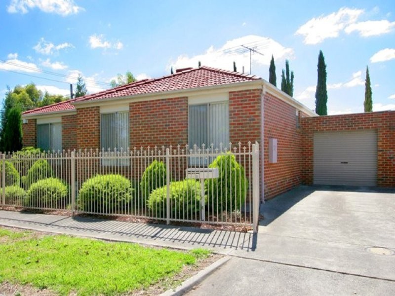 18 Ash Street, Preston VIC 3072