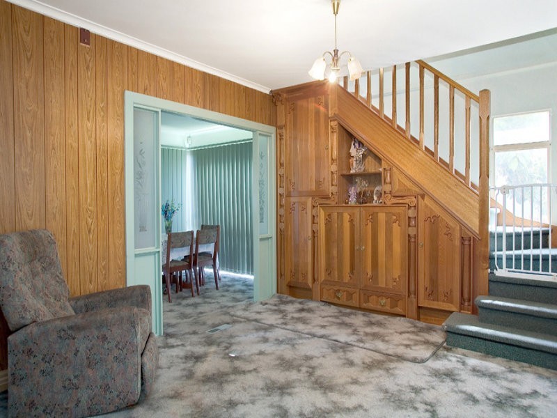 1 Autumndale Avenue, Reservoir VIC 3073