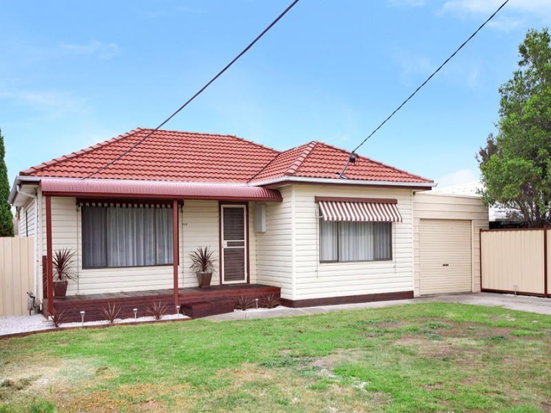 96B Cheddar Road, Reservoir VIC 3073