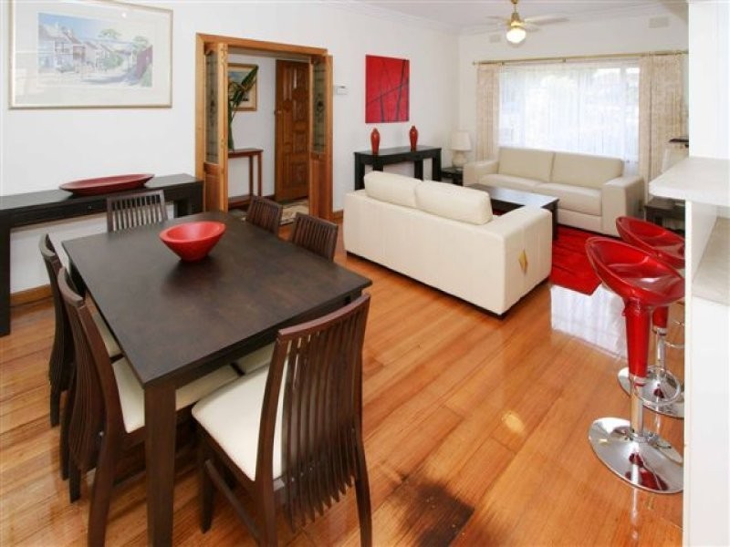 35 Glasgow Avenue, Reservoir VIC 3073