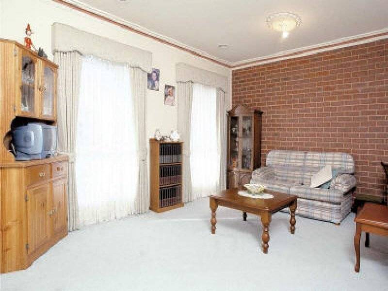 19 Arlington Street, Reservoir VIC 3073