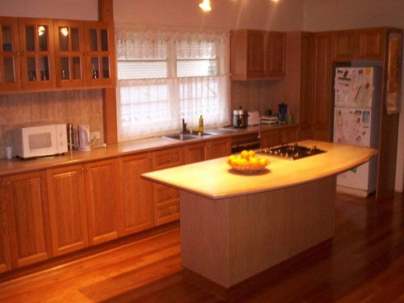 51 Scott Grove, Kingsbury VIC 3083