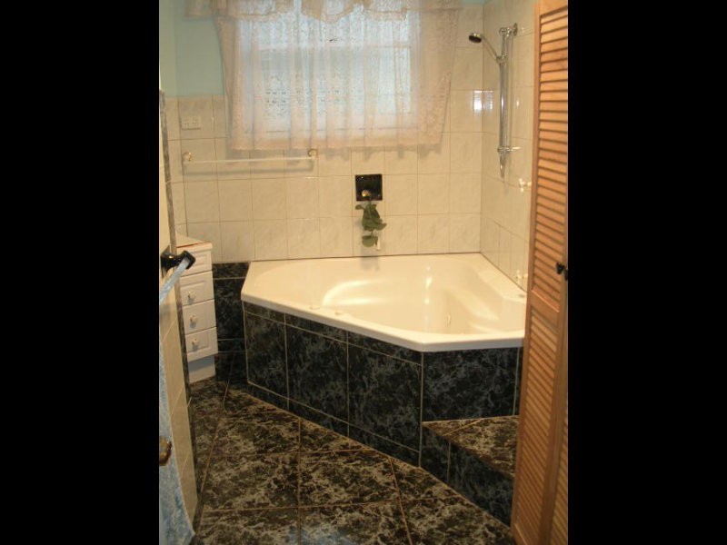 6a Jinghi Road, Reservoir VIC 3073