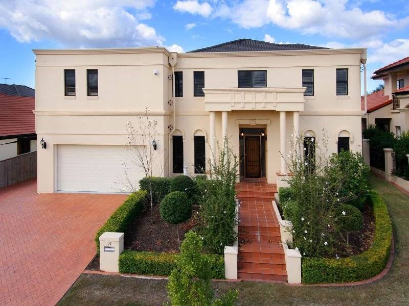 21 Capella Place, Bridgeman Downs QLD 4035