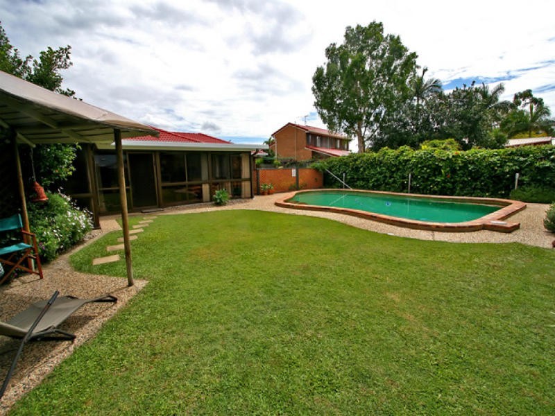 12 Treviso Street, Carseldine QLD 4034