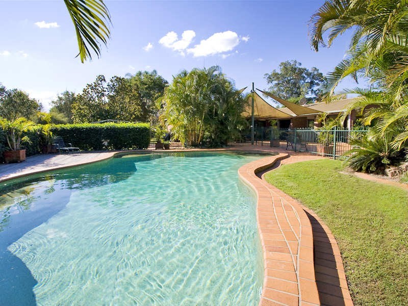 2083 Roghan Road, Bridgeman Downs QLD 4035