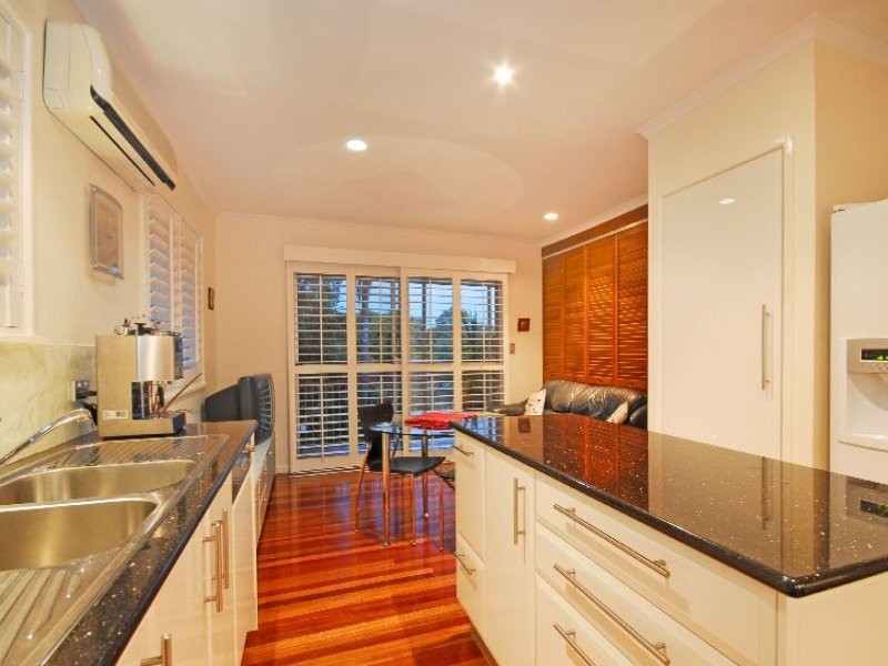 1 Graymond Street, Chermside West QLD 4032
