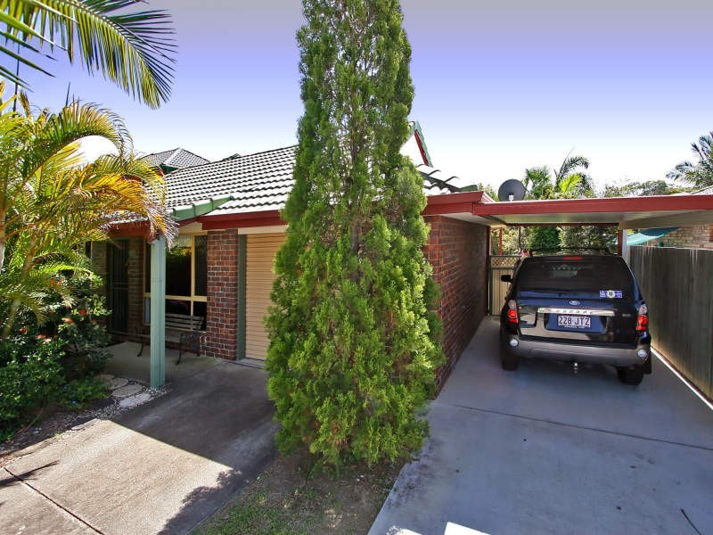 12 Cambridge Crescent, Fitzgibbon QLD 4018