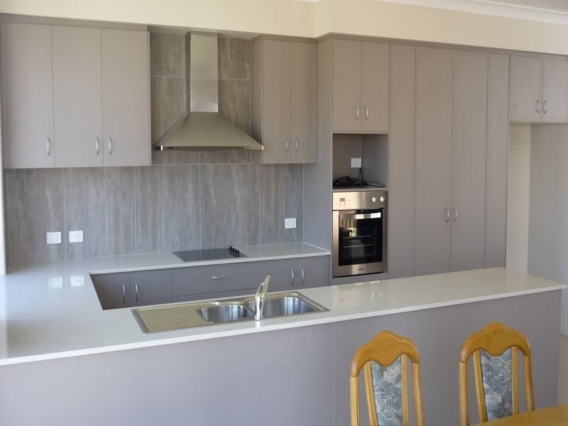 10 Cassia Street, Bridgeman Downs QLD 4035